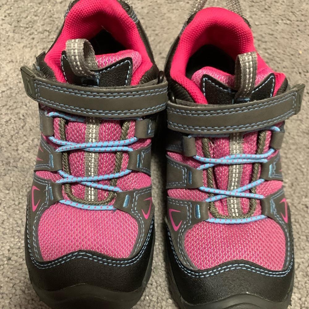 Girls Keen Shows Size 13